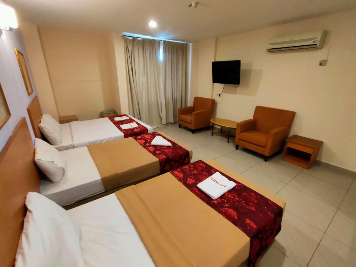 เอ็มอาร์ซี โฮเทล Hotel Malacca ภายนอก รูปภาพ