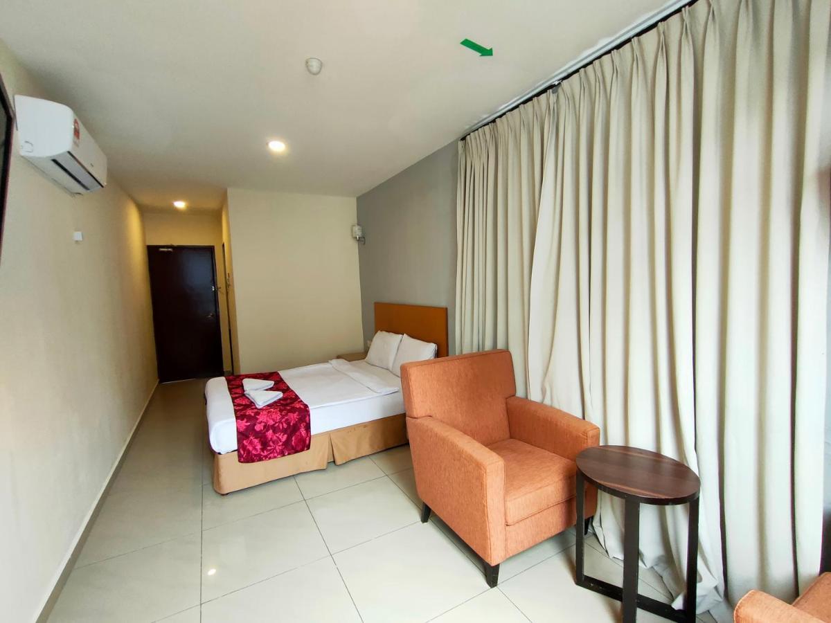 เอ็มอาร์ซี โฮเทล Hotel Malacca ภายนอก รูปภาพ