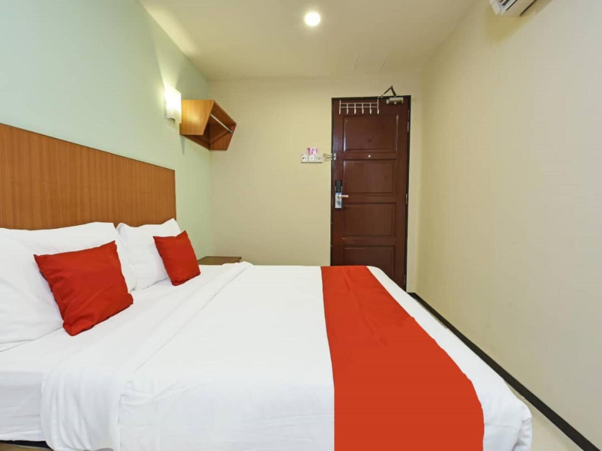 เอ็มอาร์ซี โฮเทล Hotel Malacca ภายนอก รูปภาพ